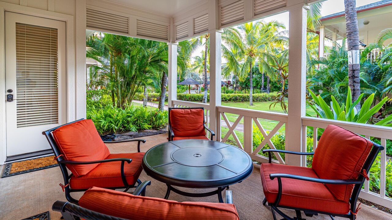The front porch of one of our Villas in Hawaii